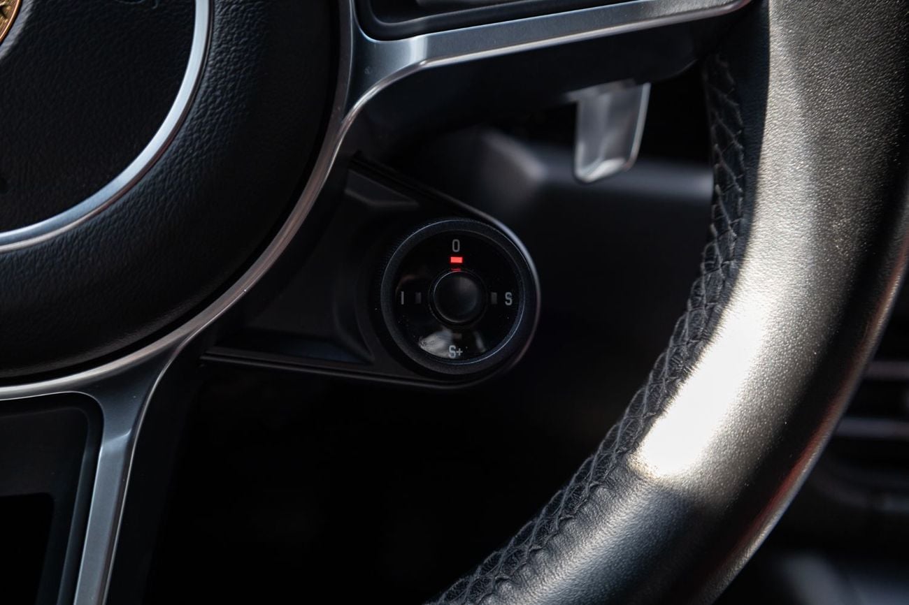 Porsche Macan Std 2.0L (252 HP)