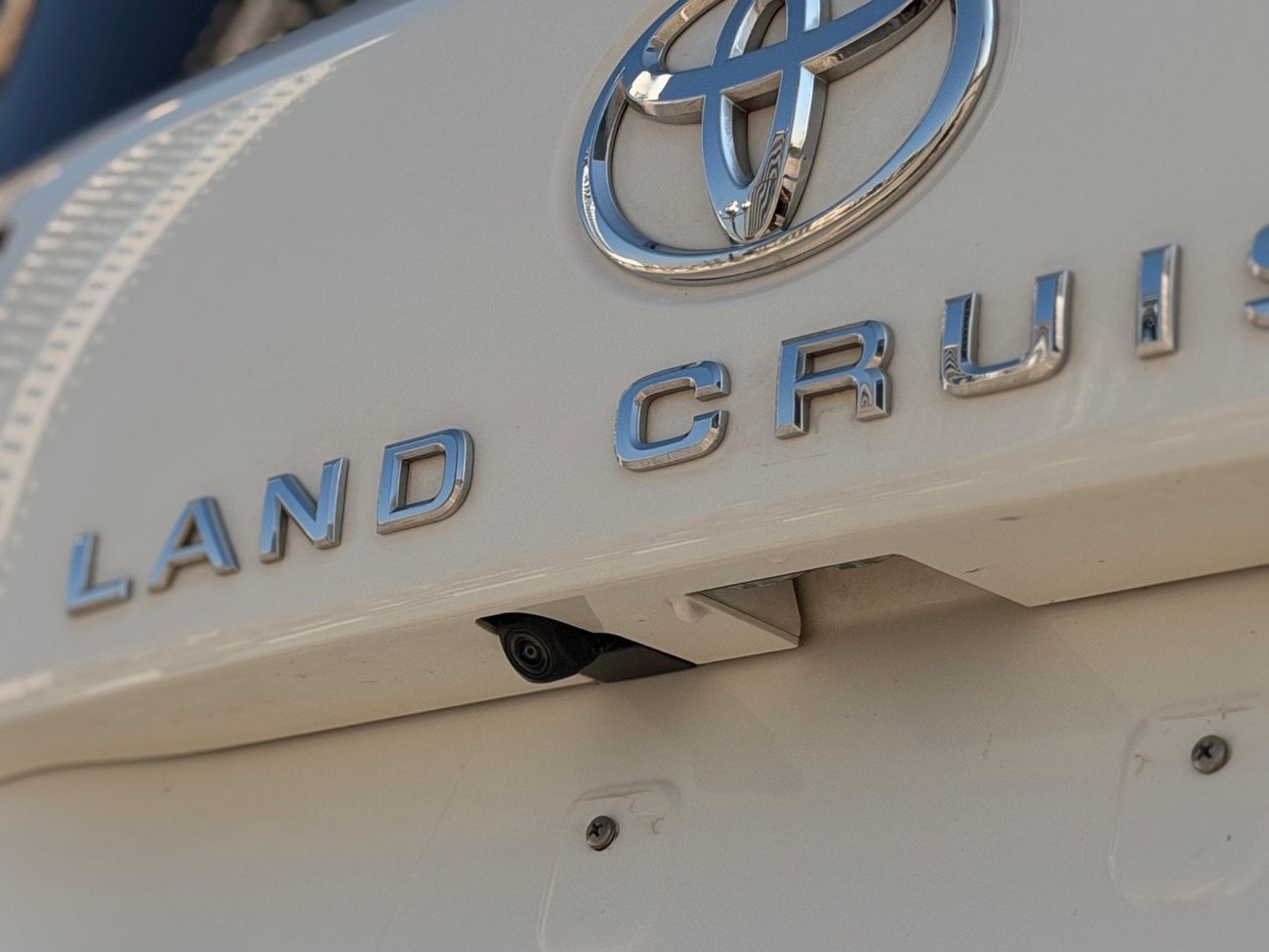 Toyota Land Cruiser VXR TWIN TURBO RHD