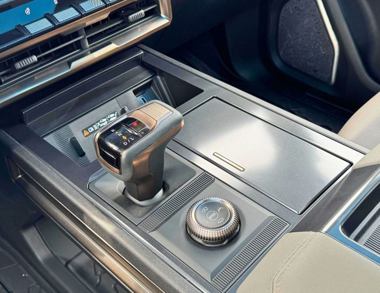 جي أم سي همر EV FIRST EDITION  1.5L / ELECTRIC / 360* CAMERA / PANORAMIC ROOF (CODE # 69055)