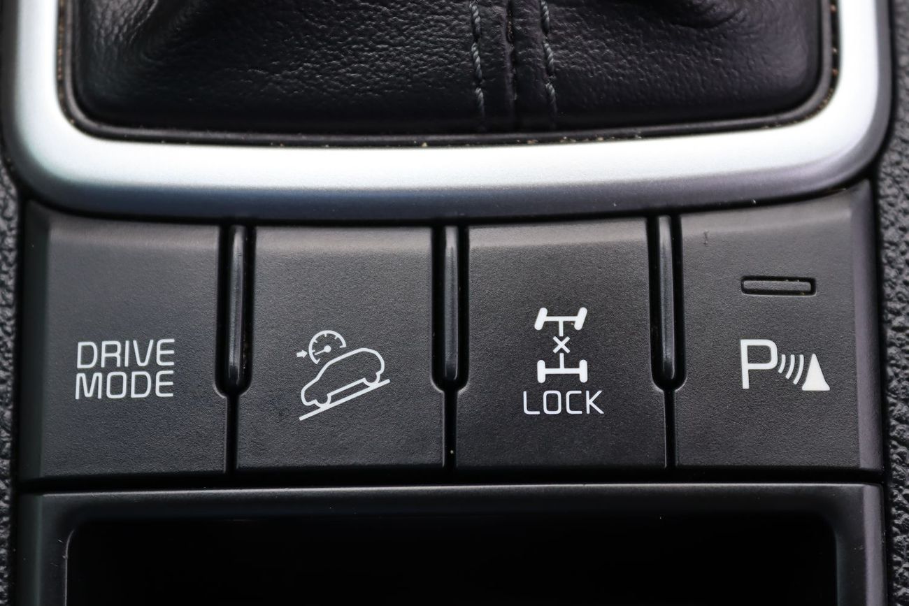 كيا سبورتيج EX Top 2.4L