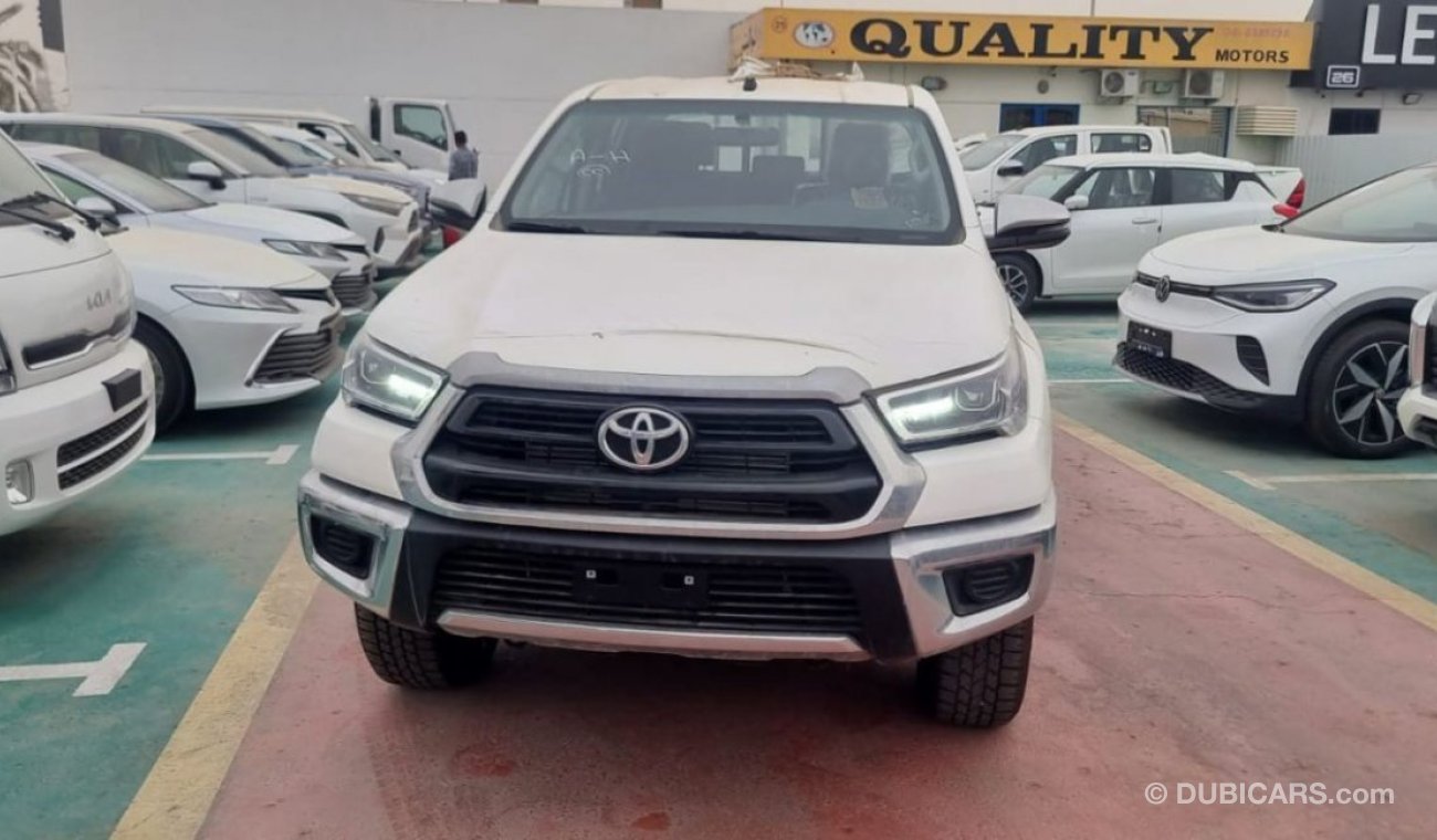 Toyota Hilux 2.4  deseil manual gear D/C  4X4  DOUBLE AC  2023  MODEL