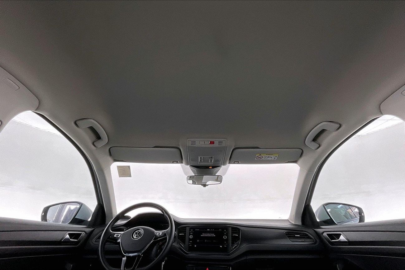 فولكس واجن T ROC Trend | ضمان مجاني لمدة عام | 0 دفعة أولى