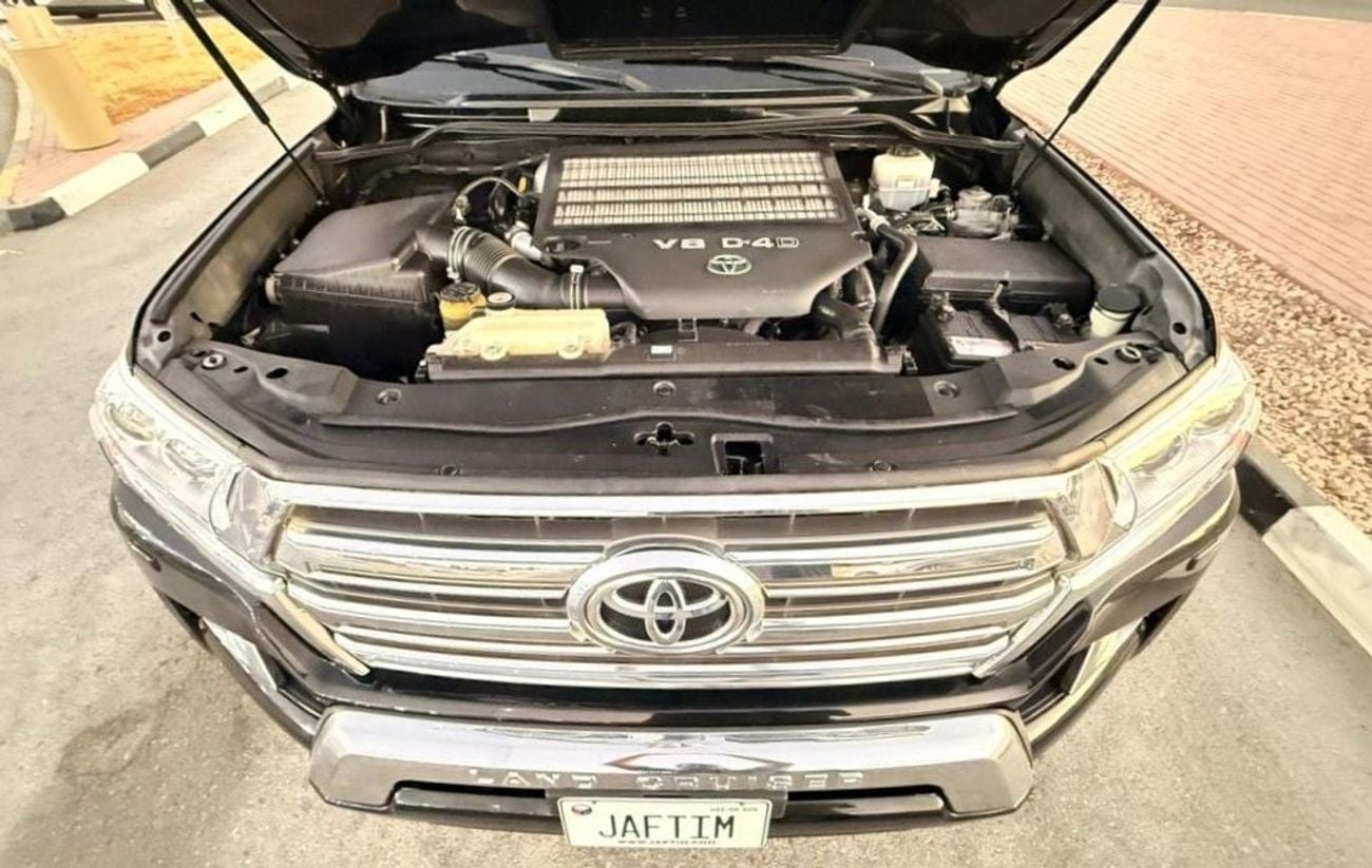 Toyota Land Cruiser 2017 | 4.5 DIESEL ENGINE | AUTOMATIC | LHD