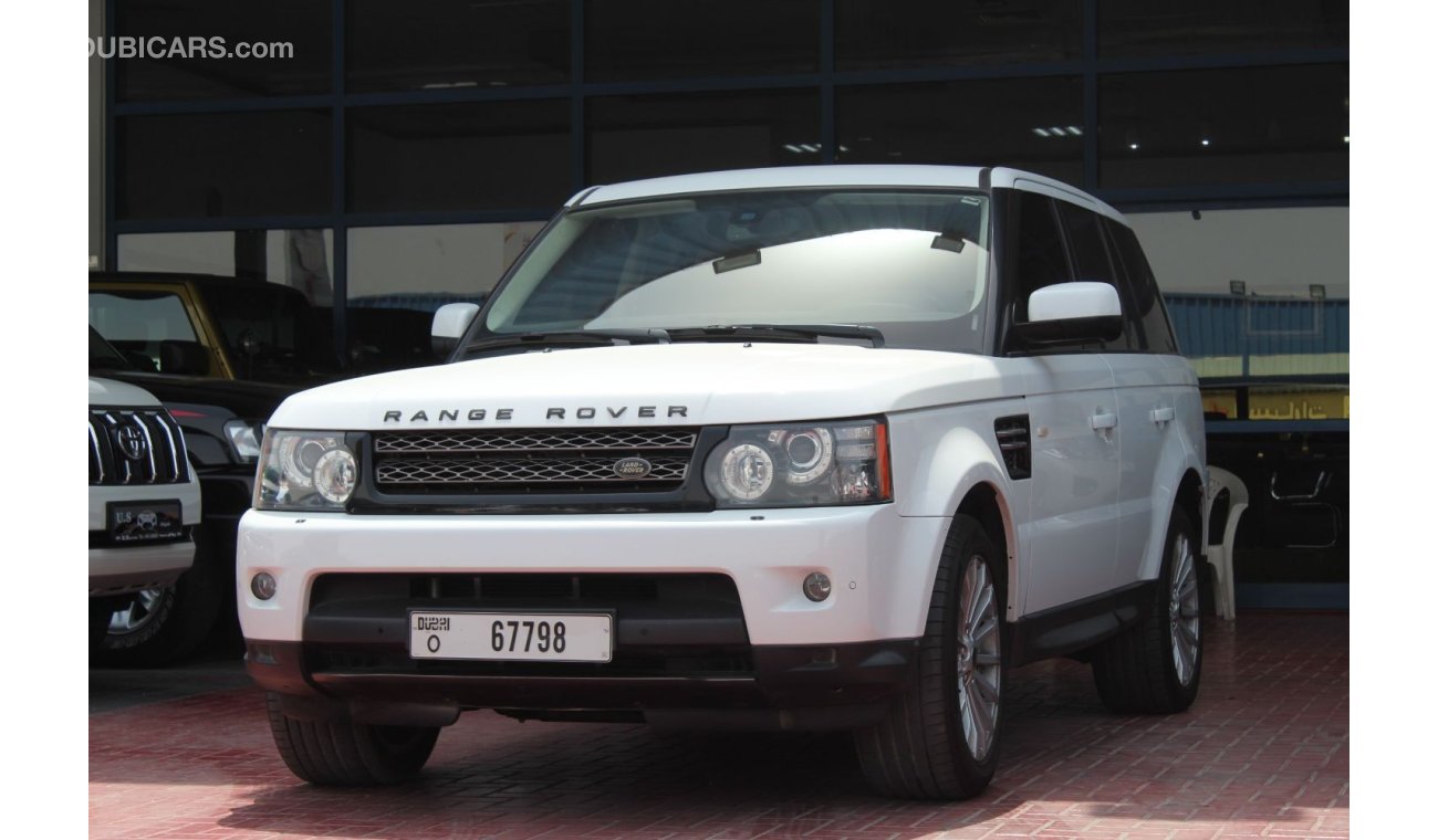 Land Rover Range Rover Sport HSE 2013 GCC FSH WITH AL TAYER IN MINT CONDITION