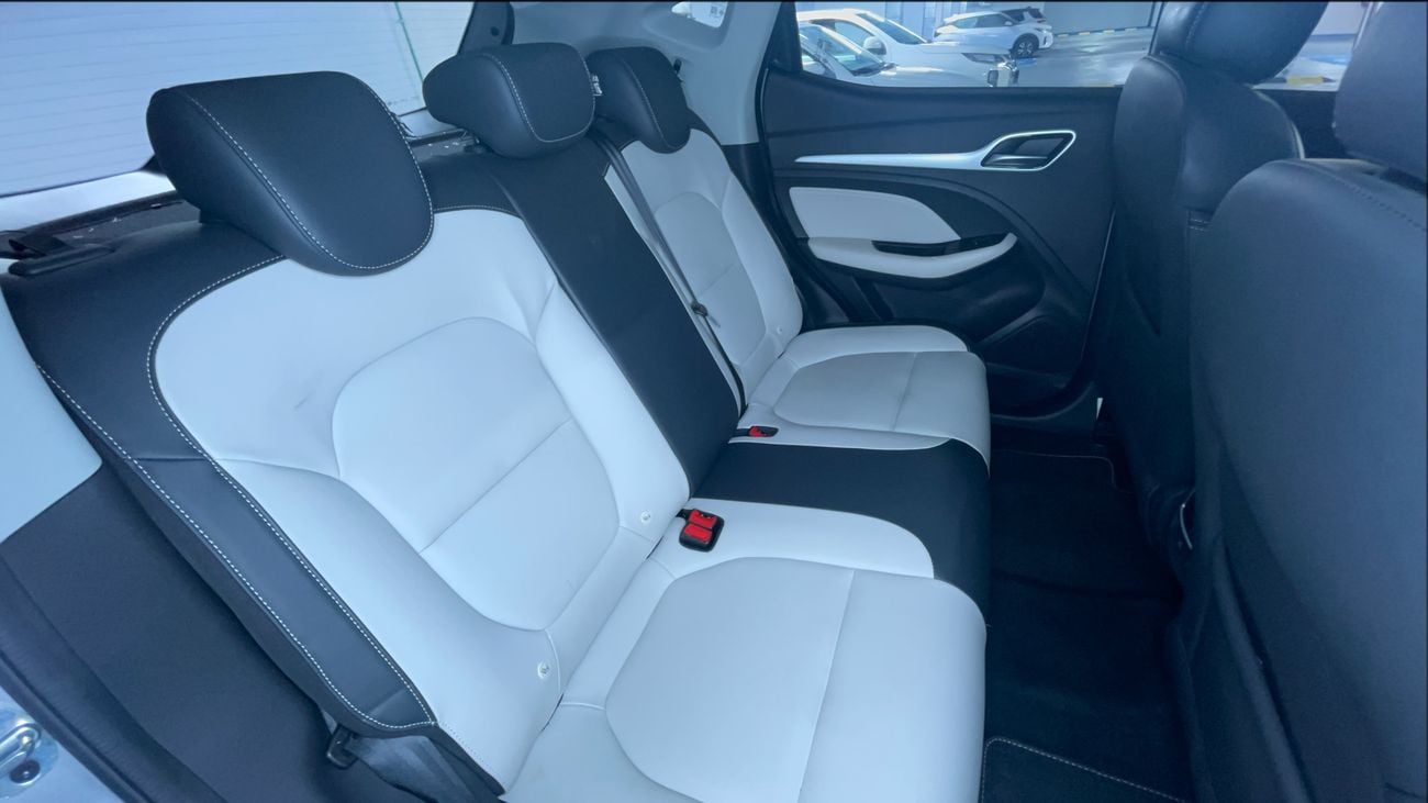 MG ZS 2025 LUXURY | AED 832/Month | 0 DP | 30 Day Return | Warranty | Service History