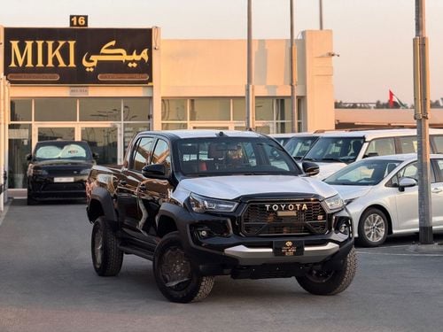 تويوتا هيلوكس Hilux GR 4.0 || 2026