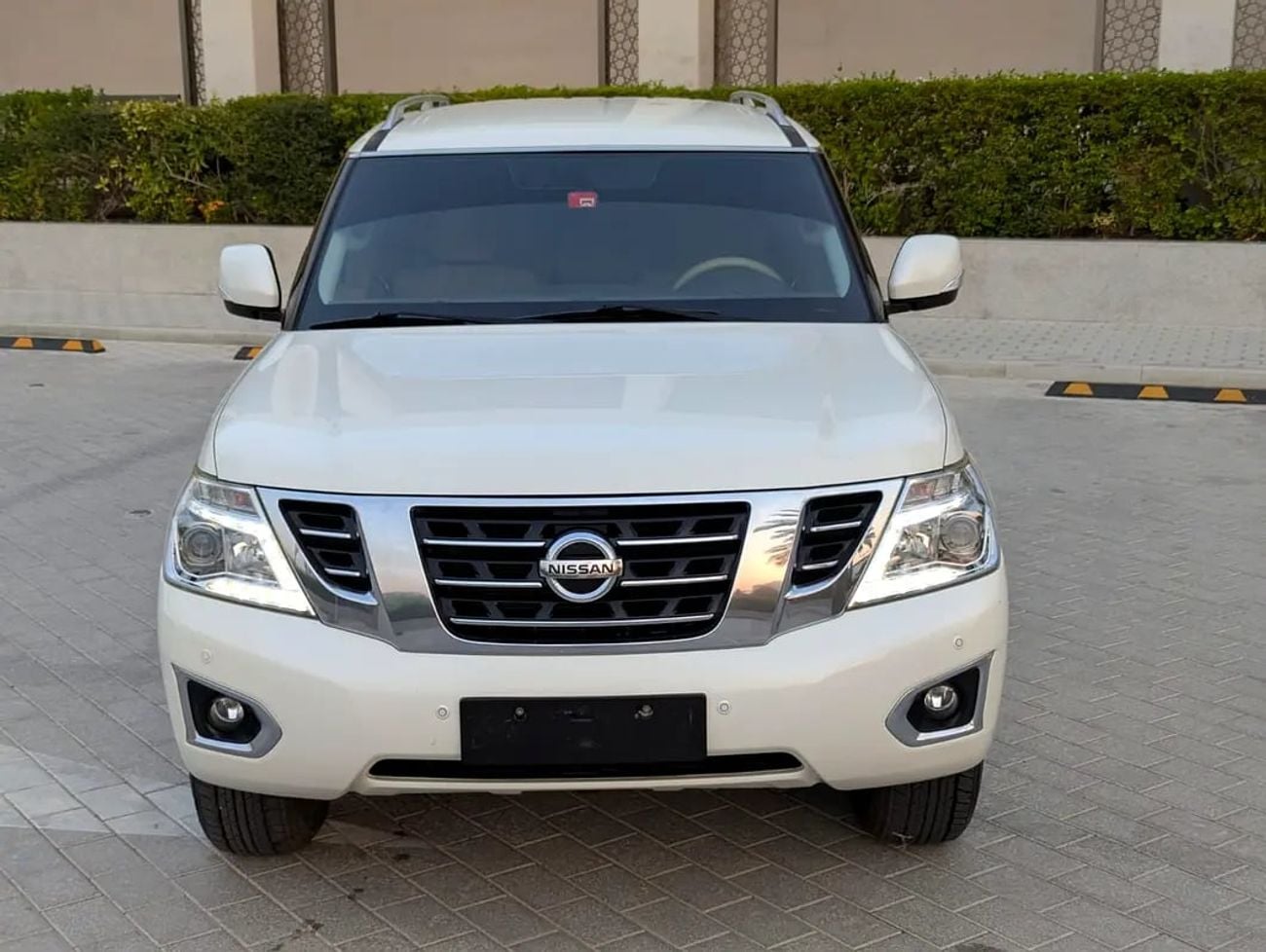 Nissan Patrol SE V6 4.0L GCC Specs Accident Free In Excellent Condition