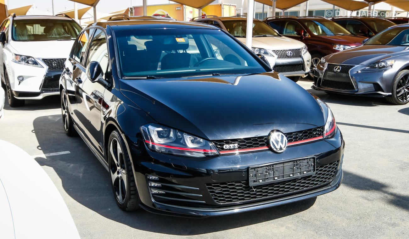 Volkswagen Golf GTI