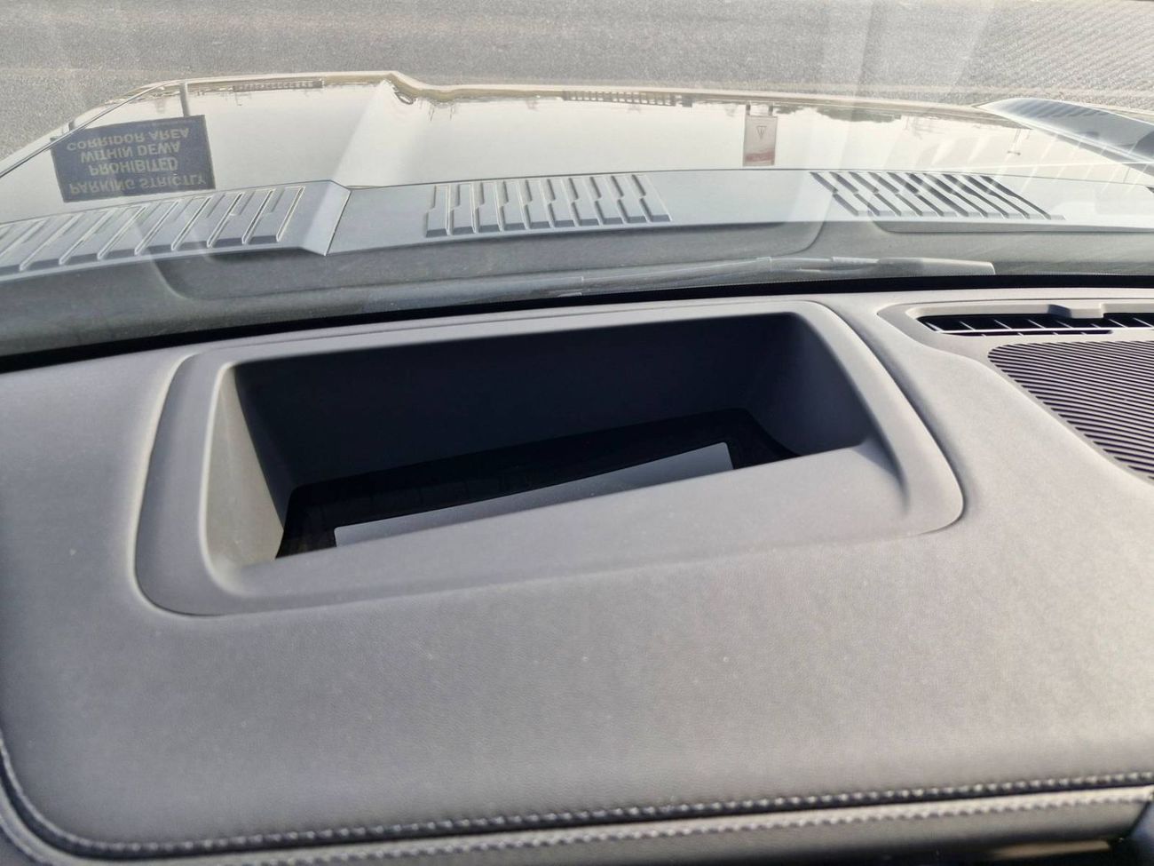 بي واي دي ليوبارد 8 Smart and Brave Flagship Edition (7 Seats)