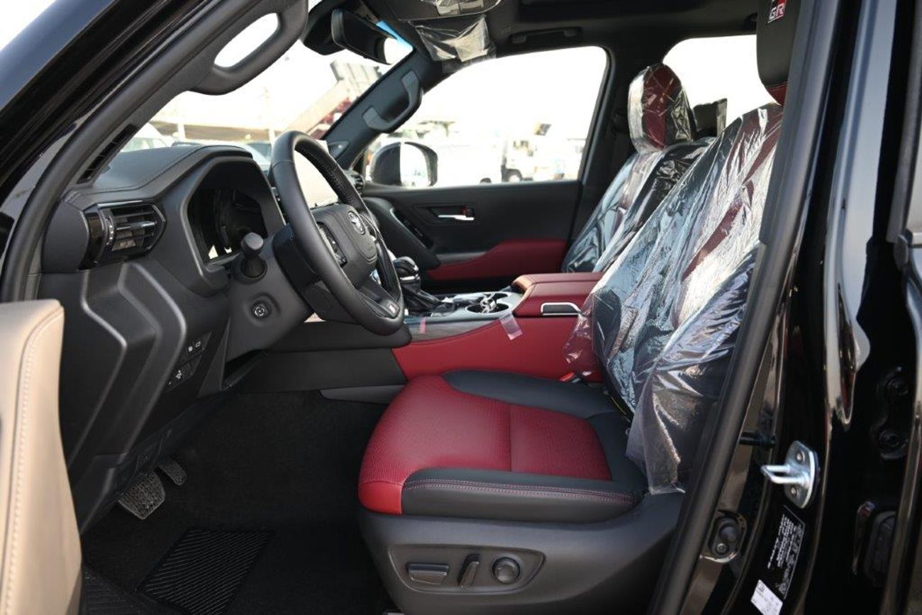 تويوتا لاند كروزر GR SPORT V6 3.3L TWIN TURBO DIESEL AT