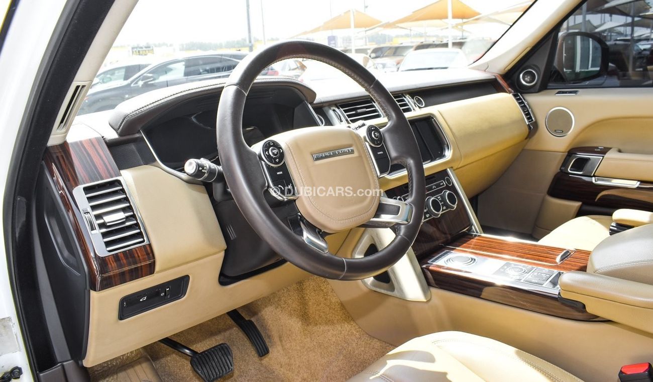 Land Rover Range Rover With Supercharged Badge