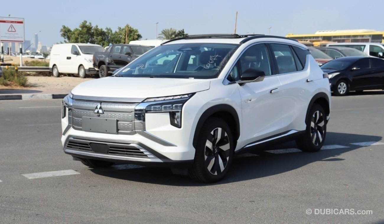 ميتسوبيشي أيرترك Brand New Mitsubishi Airtrek Pioneer (ATK-PNR) 5 Seater | White/Black | 2022 | EV |