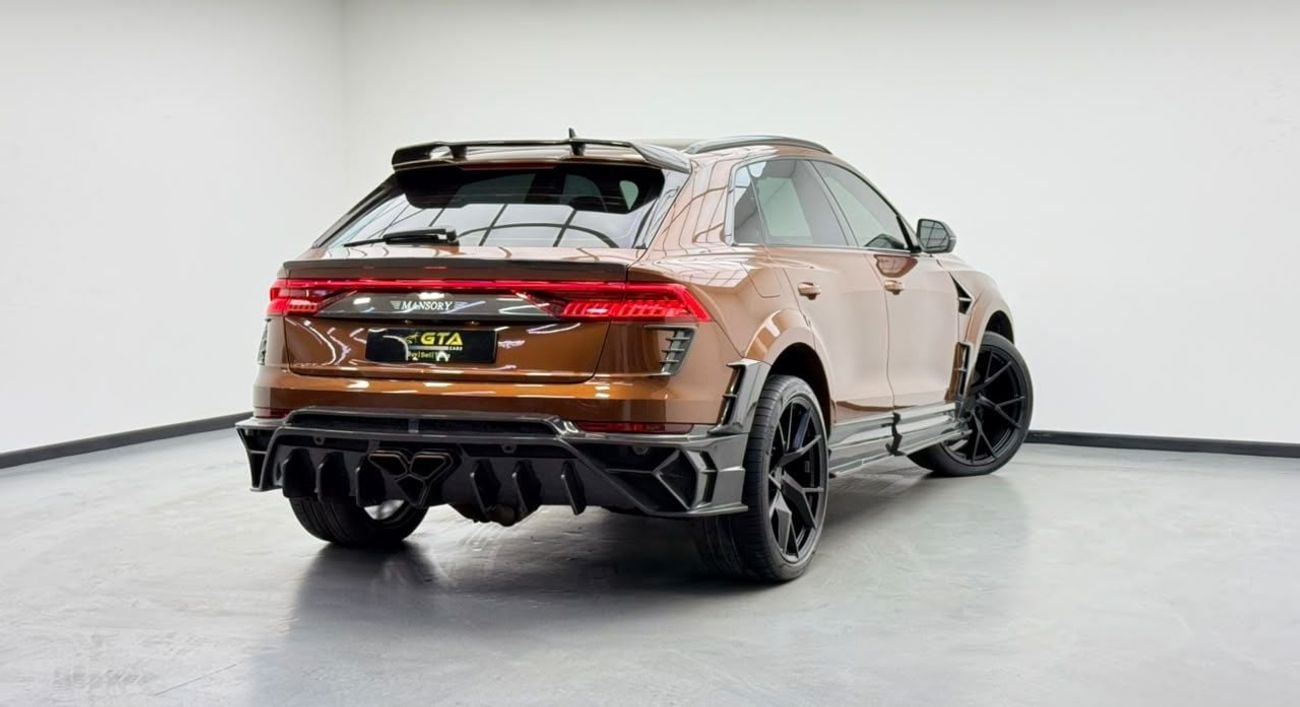 أودي RSQ8 ألياف الكربون 2021 Audi RS Q8 4.0 TFSI Quattro, MANSORY Kit, Warranty, Full Agency Service History, GCC Specs.