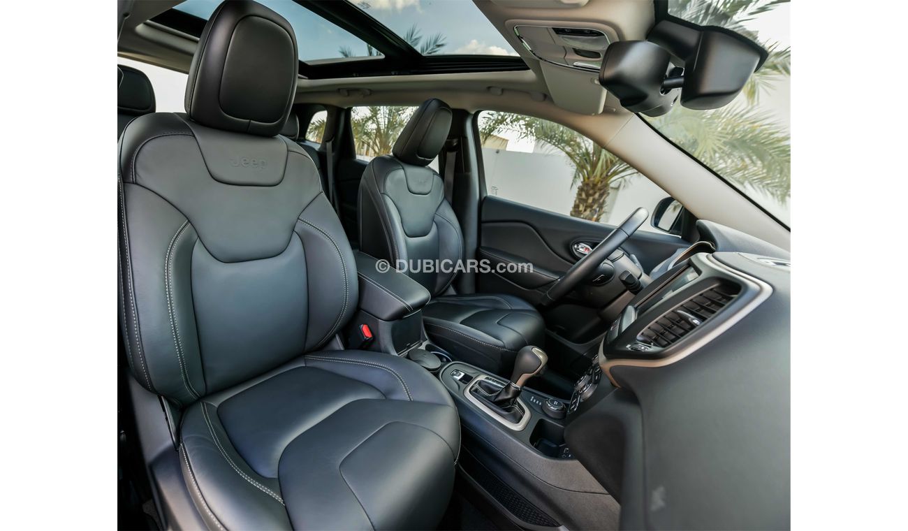 Jeep Cherokee 3.2L V6 Limited - 2016 - 7000 Kms Only! - AED 1,938 PM - 0 Downpayment