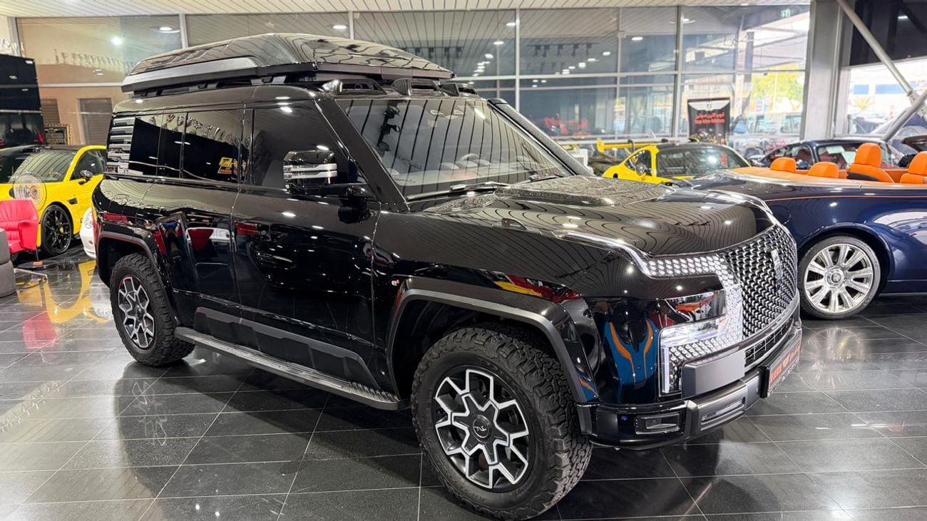 Yangwang U8