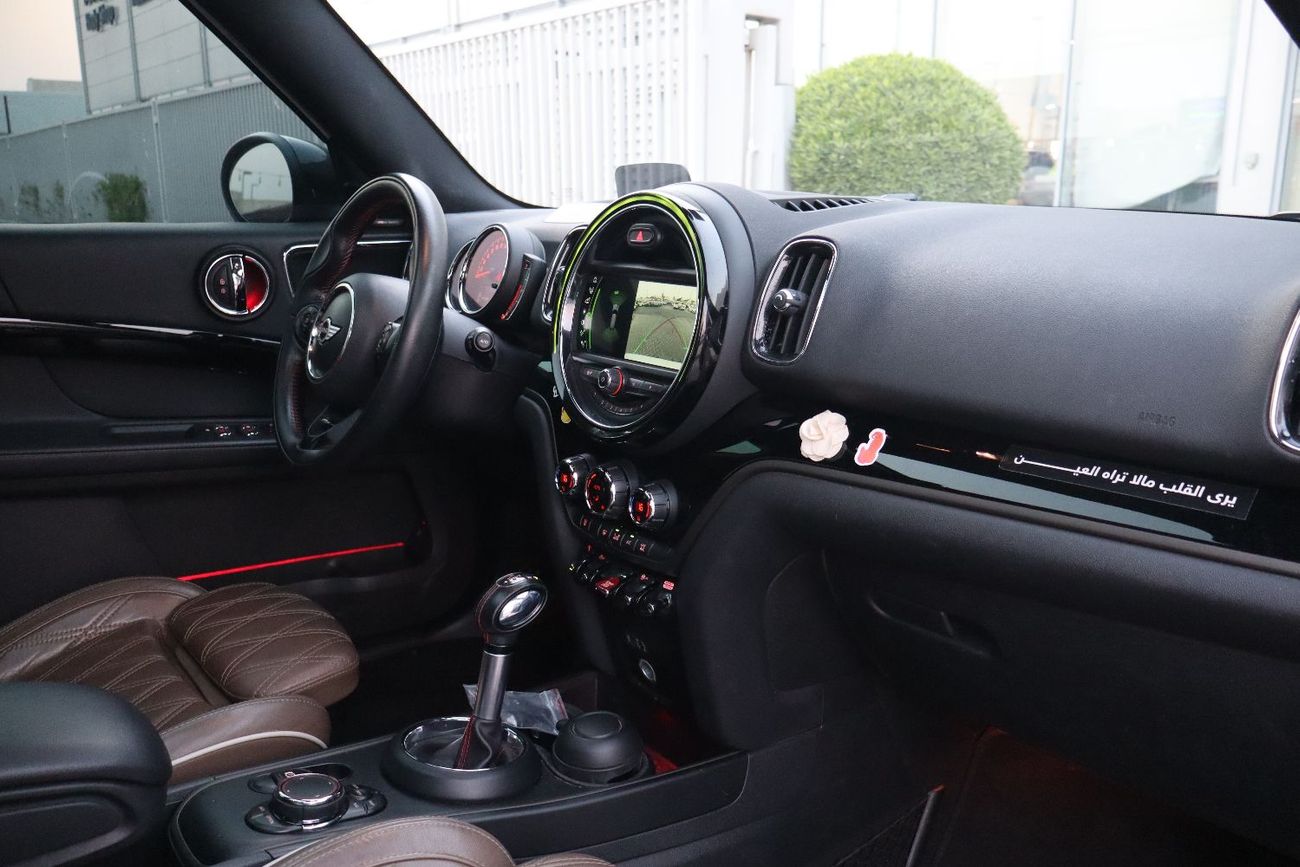 ميني كوبر إس كونتري مان