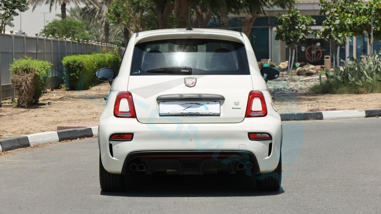 أبارث 695 Turismo 1.4T GCC 41500Km With 2 Years Or 120,000 Km Warranty @Official Dealer