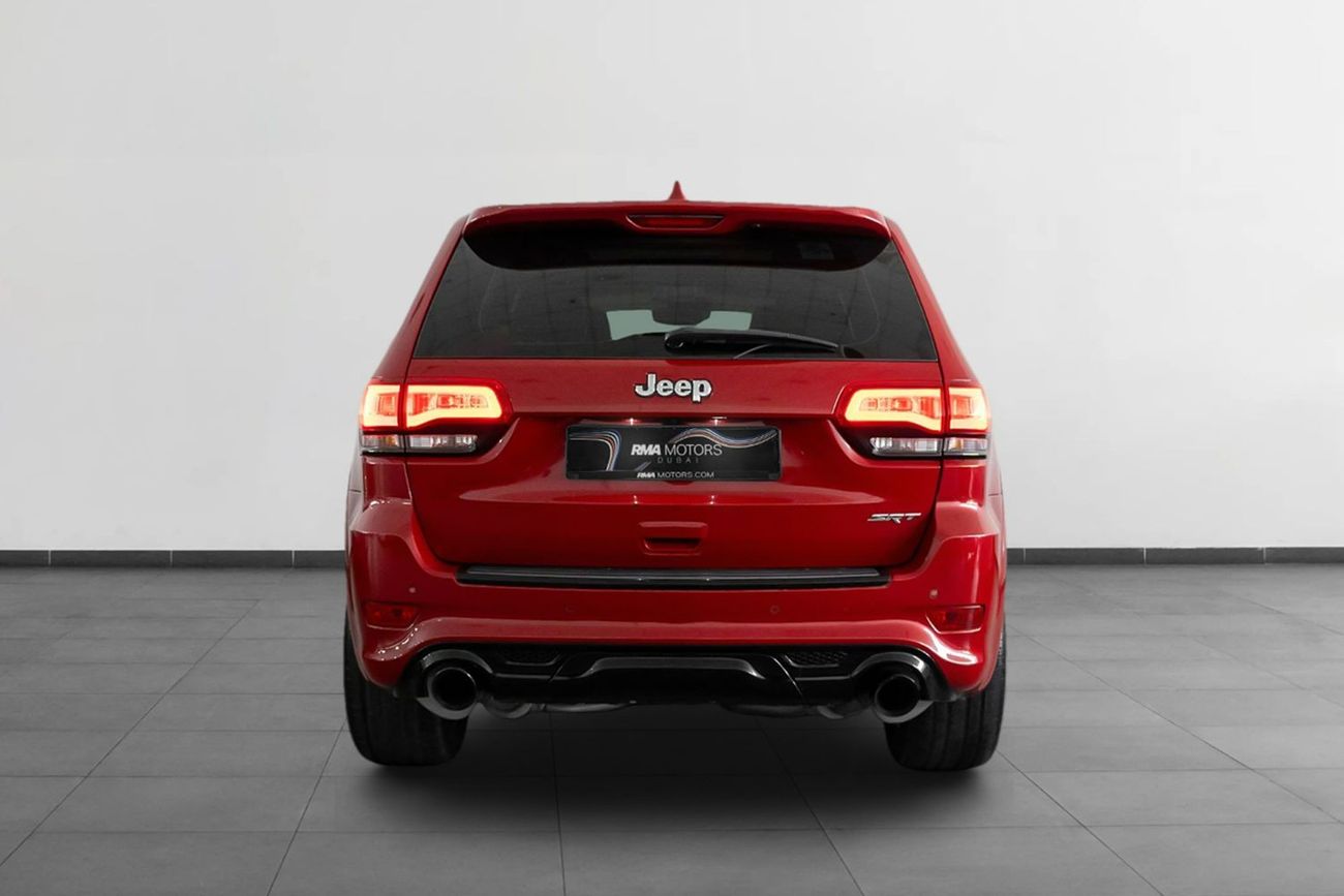 Jeep Grand Cherokee SRT
