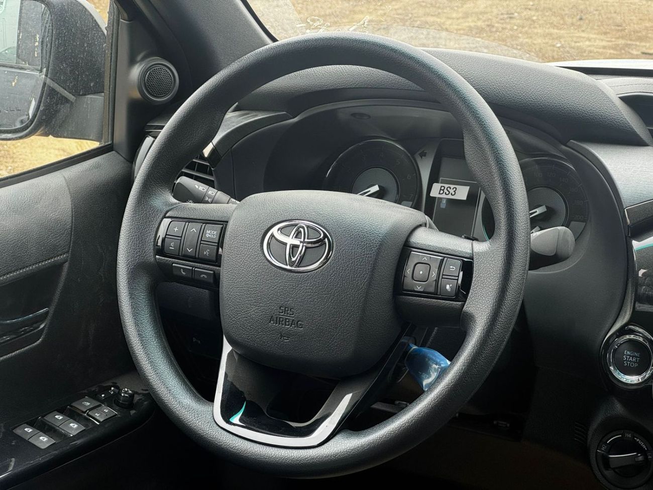 تويوتا هيلوكس 2026 Toyota Hilux Adventure 4.0L Petrol AT GCC Spec