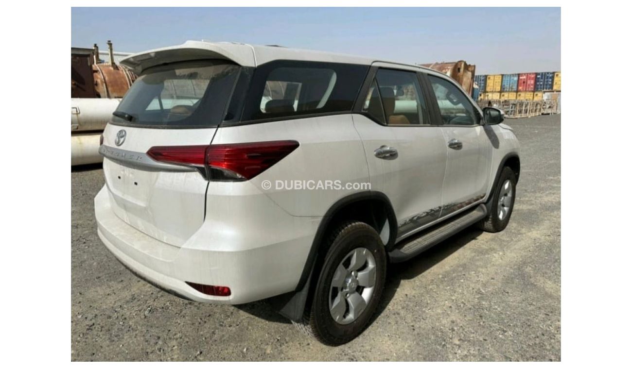 Toyota Fortuner TOYOTA FORTUNER 2.4L DIESEL A/T 4WD