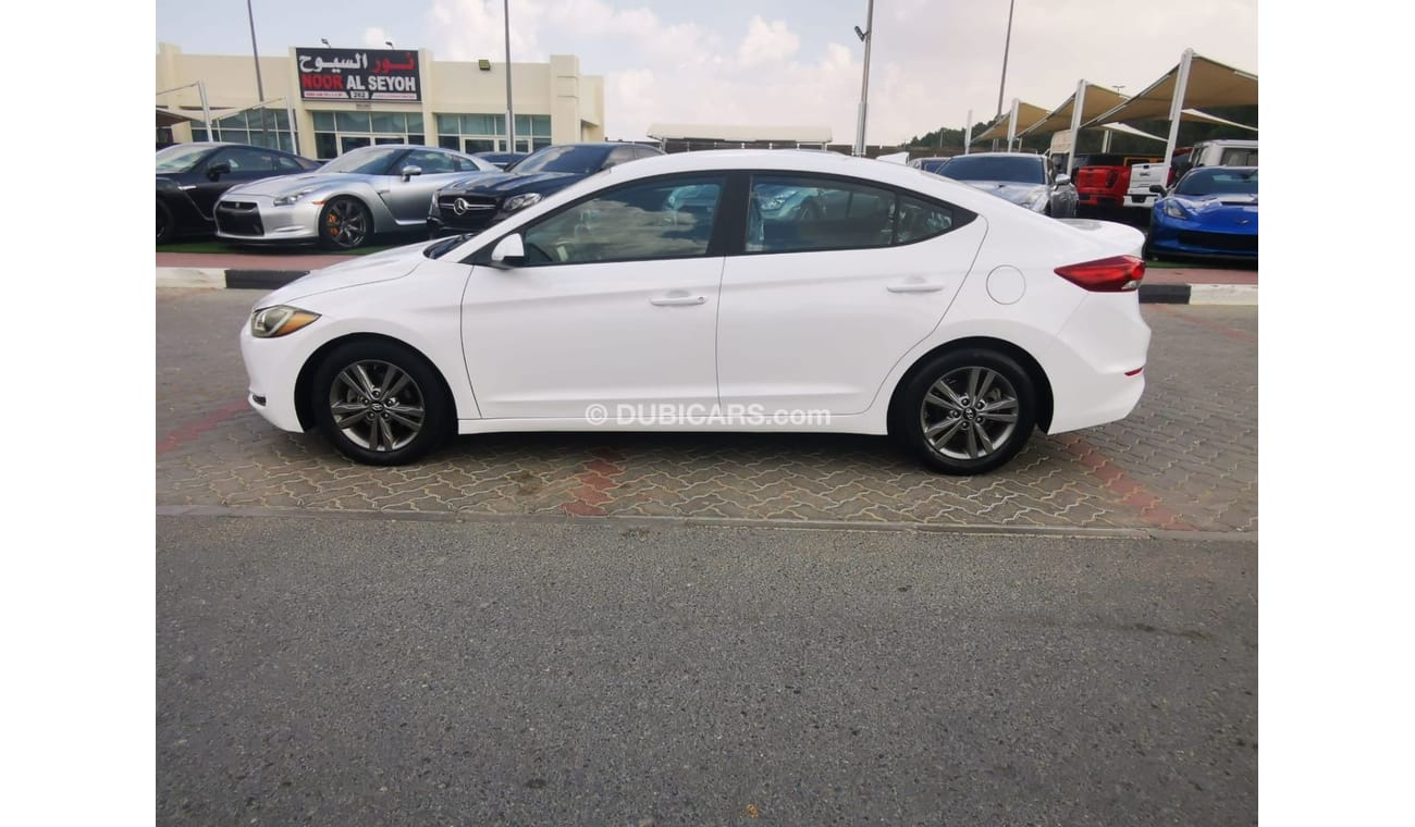 Hyundai Elantra GL Very Clean Car