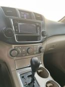 Toyota Highlander 2013 Toyota Highlander MidOption+ 3.5L V6 - AWD 4x4 - Electric Seats - 7 Seater With Rear CAM -