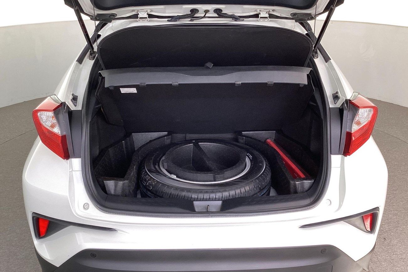 تويوتا CHR VX | شامل الضمان | 0 ﺪﻔﻋﺓ ﺃﻮﻟﻯ