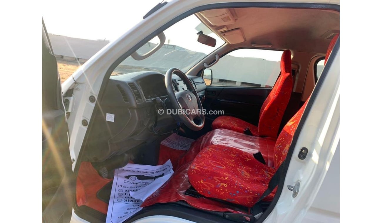 تويوتا هاياس تويوتا هايس 2015 مواصفات خليجي 14 راكب بحاله ممتازه