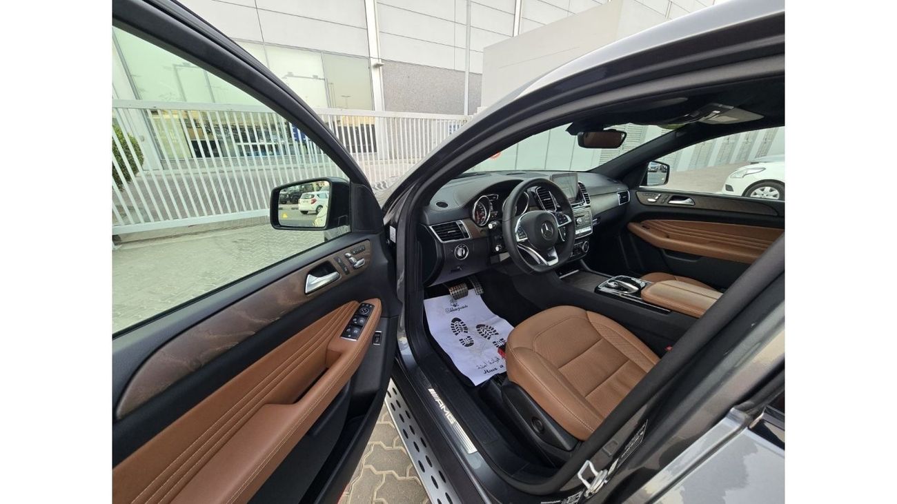 Mercedes-Benz GLE 43 AMG Coupe GLE-43 AMG 2018 GCC PERFECT CONDITION INSIDE AND OUT SIDE
