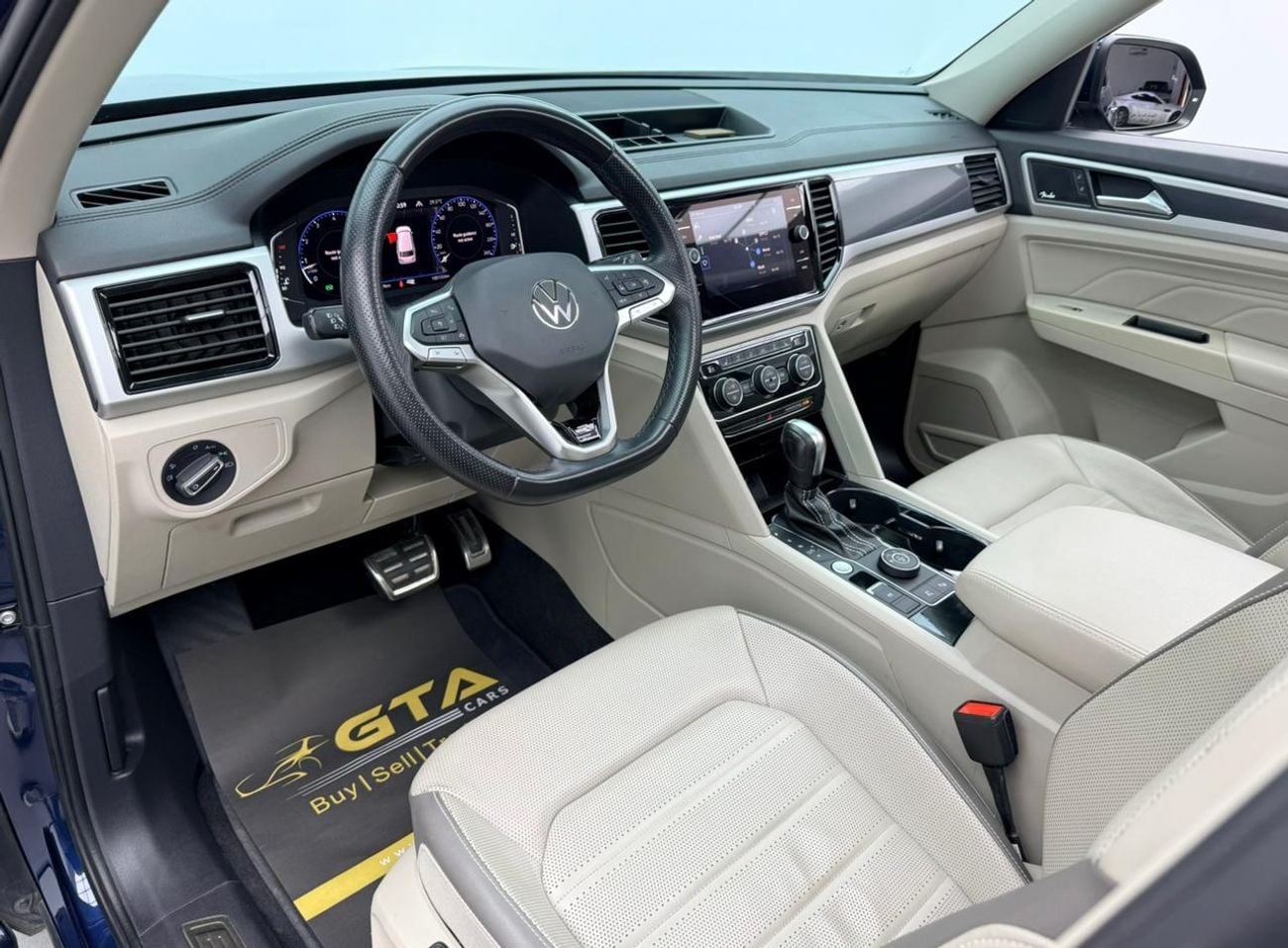 Volkswagen Teramont 2021 Volkswagen Teramont R-Line, Warranty, Full VW Service History, Pilot Seats, GCC