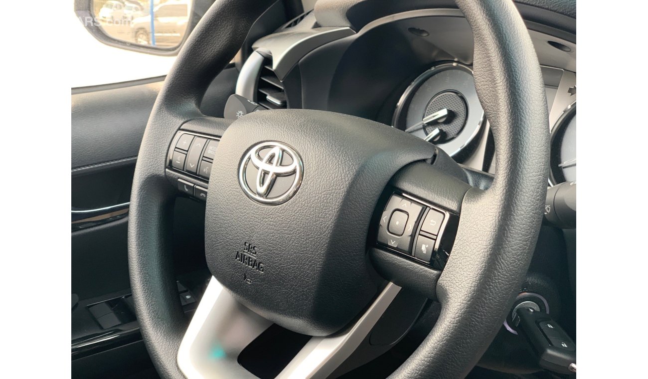 Toyota Hilux Diesel 2021 M/T ( ALLOY WHEELS / SCREEN ) LIMITED STOCK