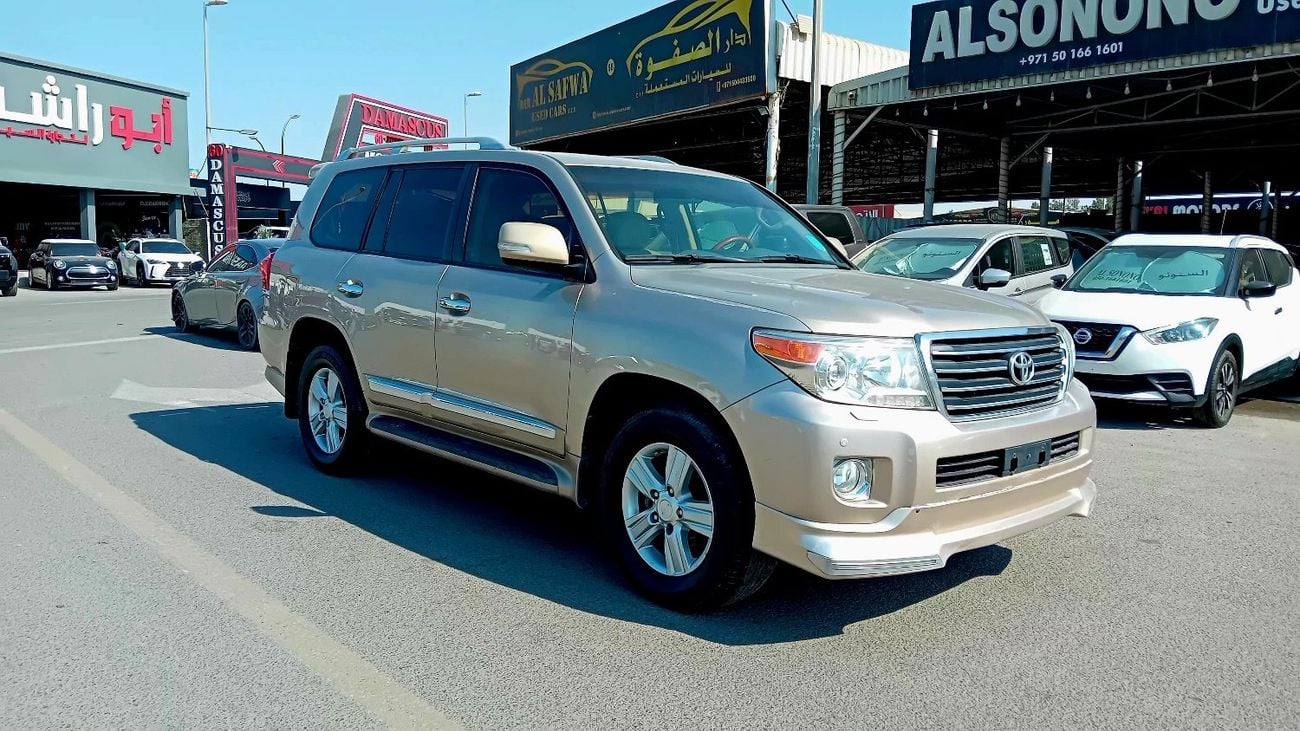 تويوتا لاند كروزر Std 4.0L 4WD