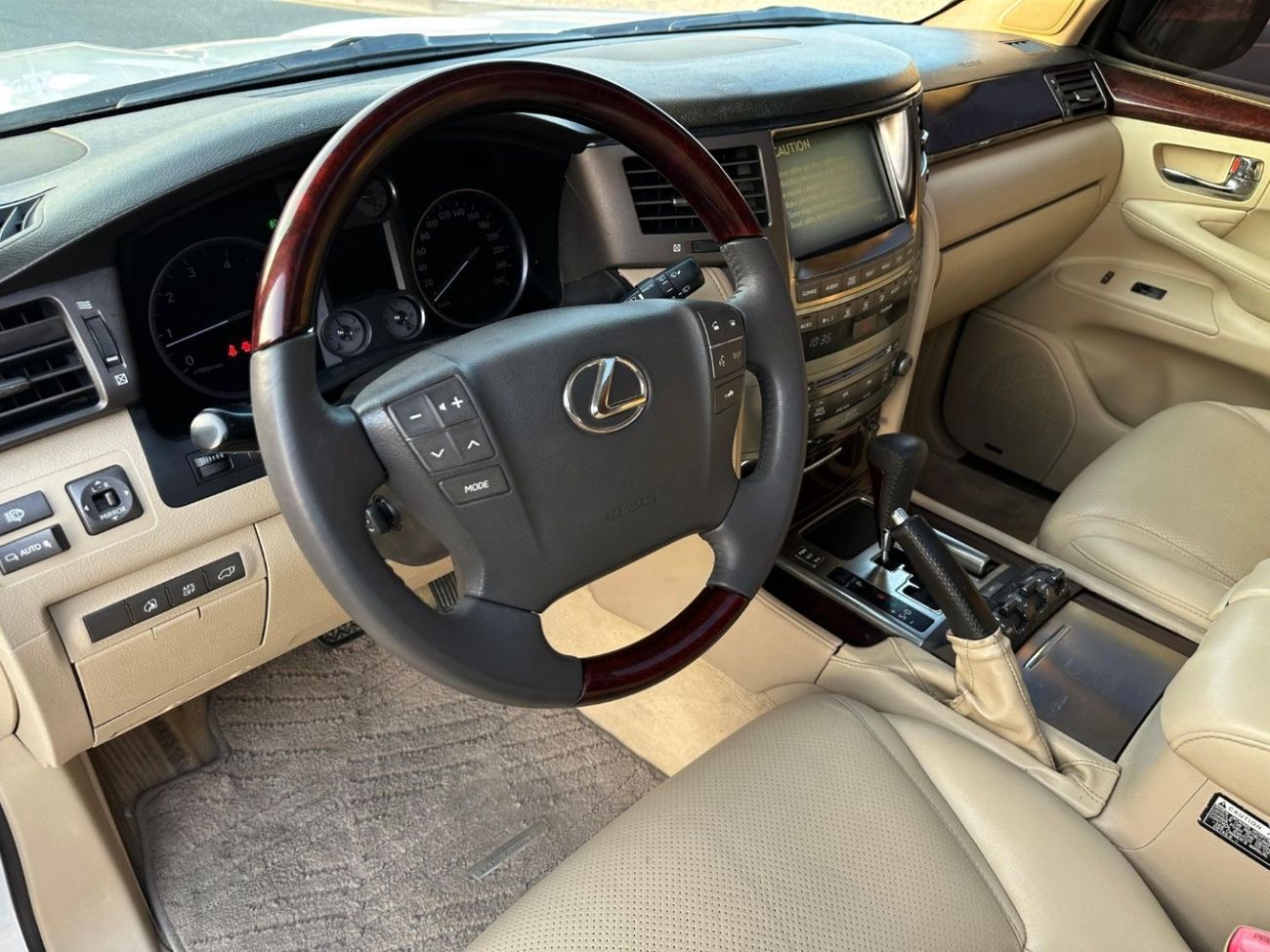 Lexus LX 570 Lexus LX570