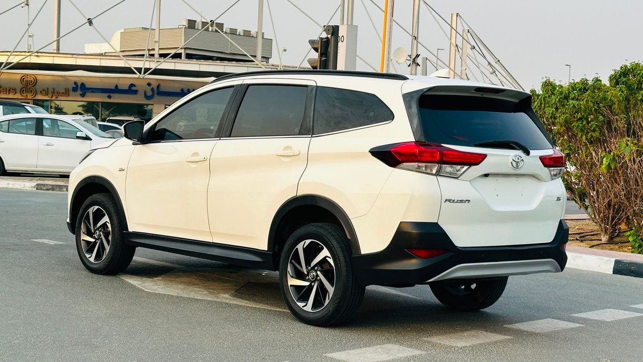 Toyota Rush EX