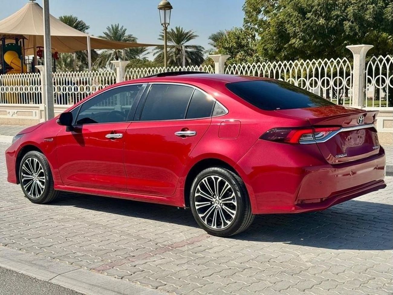 Toyota Corolla Corolla 1.8L 2020 GCC (Hybrid)Top Off Range , Full Service History