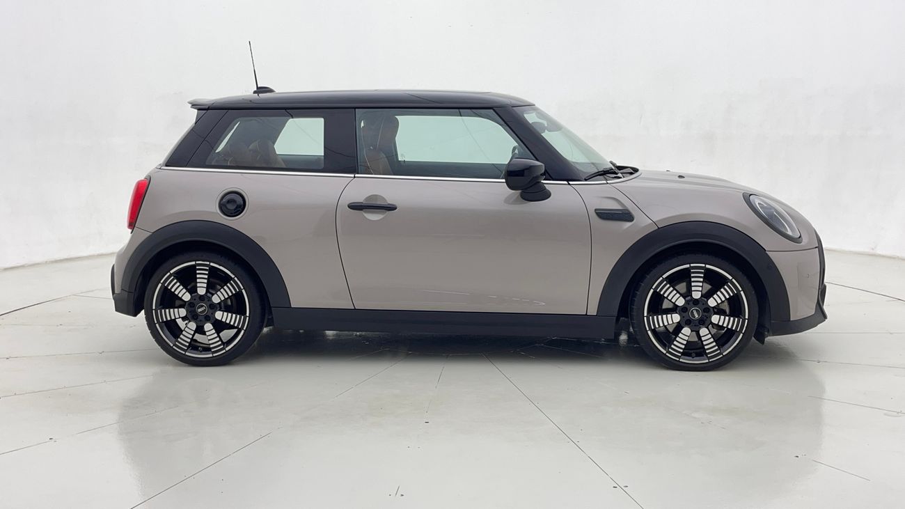 ميني كوبر إس S 2 | بدون دفعة مقدمة | اختبار القيادة في المنزل