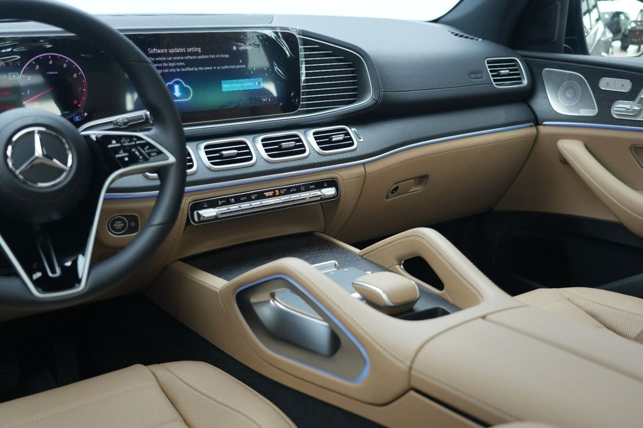 Mercedes-Benz GLE 450 AMG Mercedes-Benz GLE 450 SUV | 2025 GCC 0km | 5 Years Agency Warranty | AMG Package