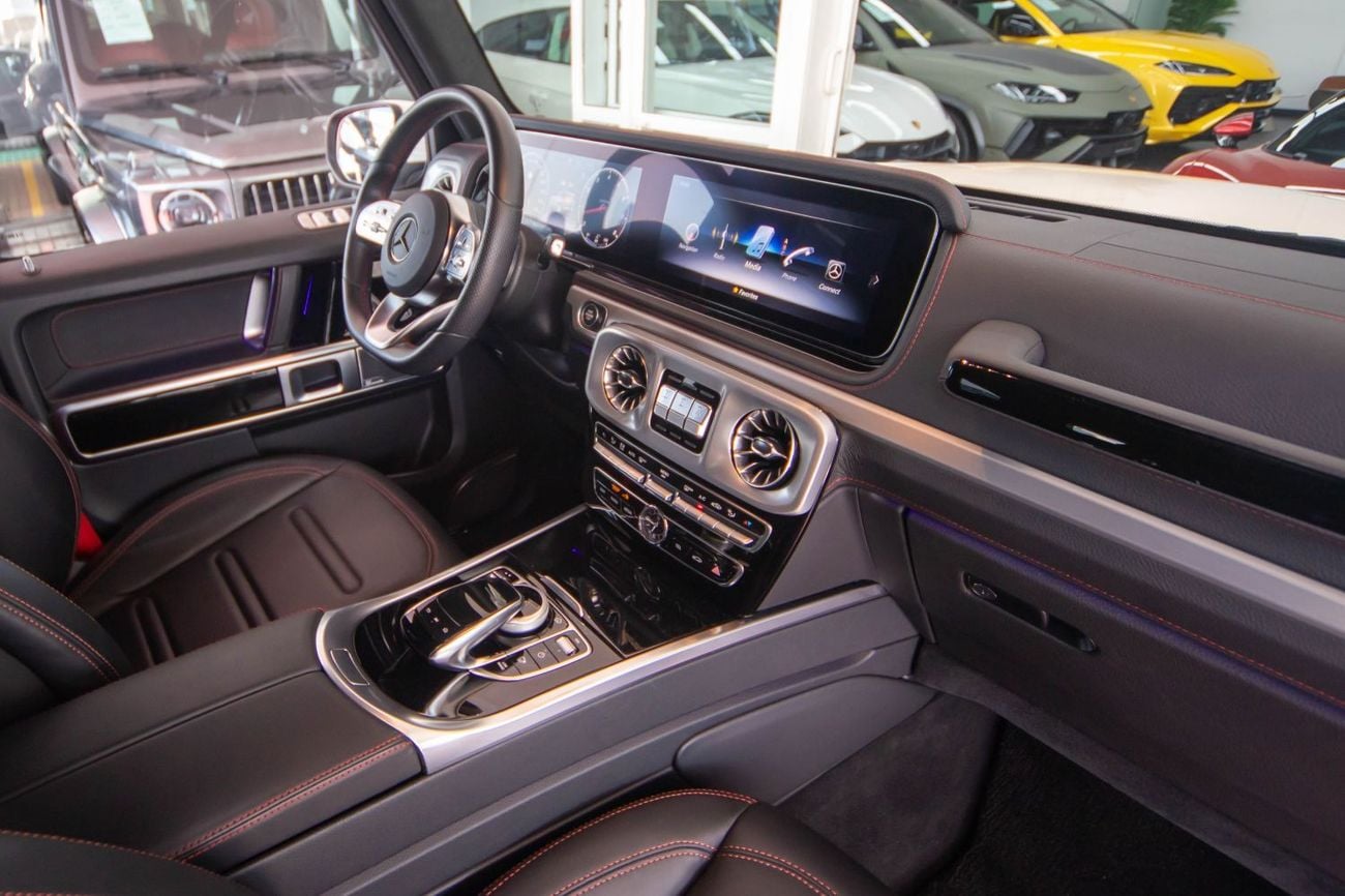 Mercedes-Benz G 550 mercedes benz G550 2021