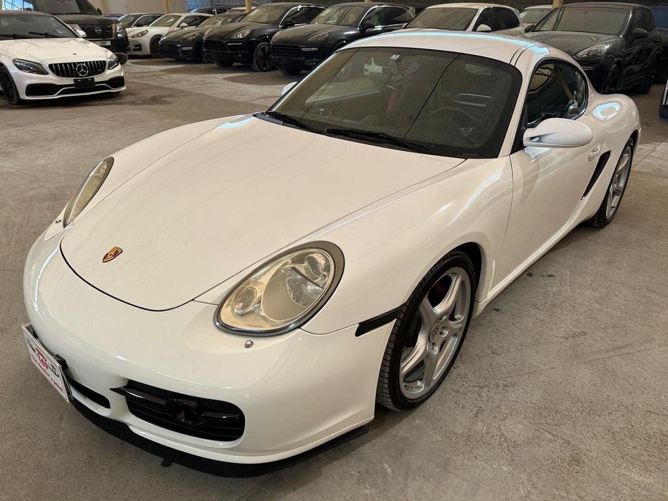 بورش كايمان PORSCHE CAYMAN S 2008 3.4L | 6F MANUAL TRANSMISSION | FULL SERVICE HISTORY | SPORTS CHRONO PACKAGE