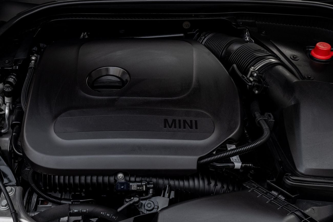Mini Cooper Cooper S JCW Kit | 2,546 P.M | 0% Downpayment | Excellent Condition!