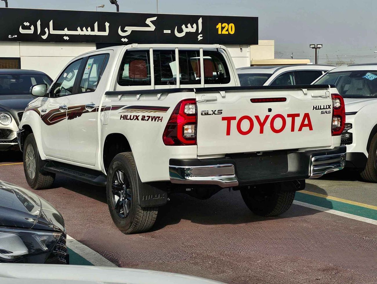 Toyota Hilux A/T, 2.7L PETROL, DVD + CAMERA, AUTO A/C, 4WD (CODE # HPDWAM2)