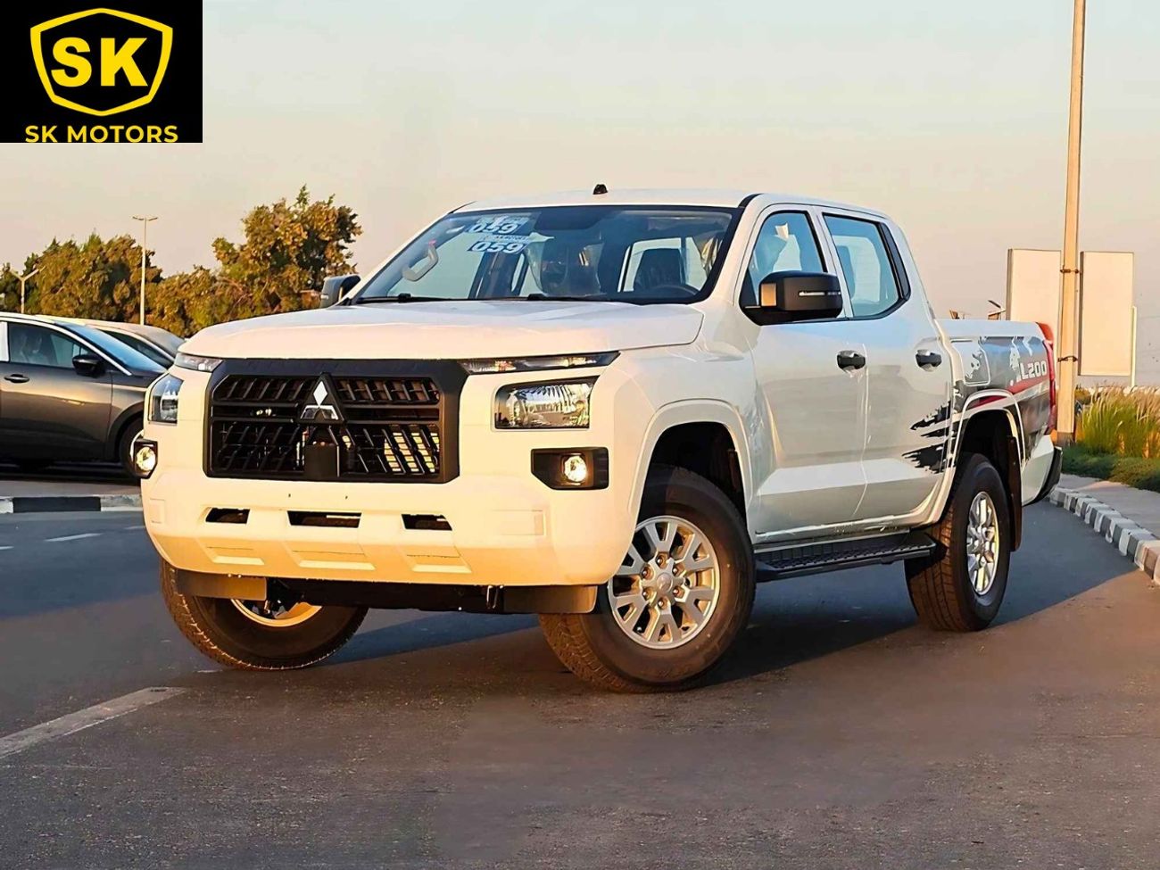 Mitsubishi L200 GLX / DOUBLE CABIN / 2.4L PETROL / MT / ONLY FOR EXPORT(CODE # 68090)