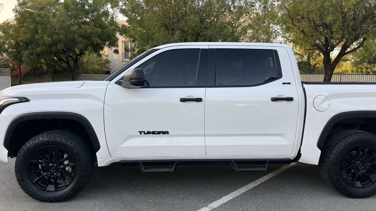تويوتا تاندرا SR5 2023  34000Km  American