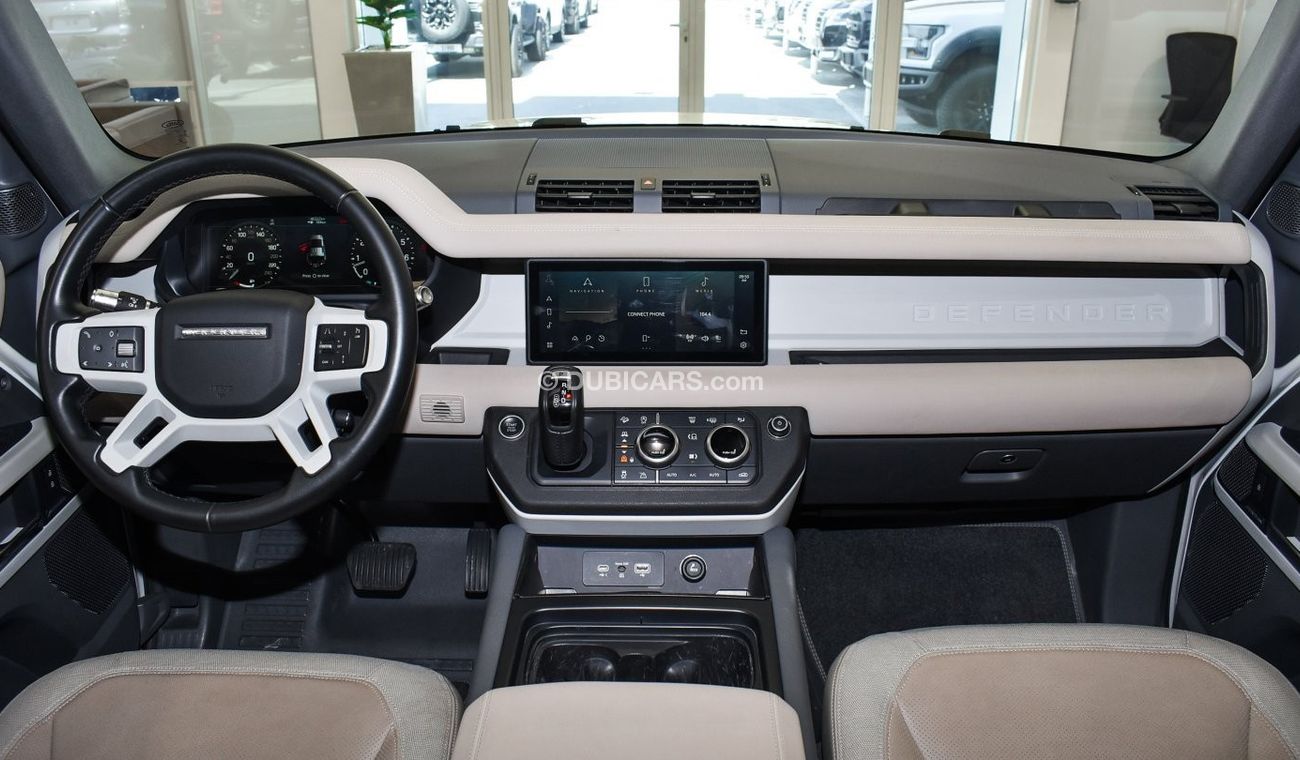 Land Rover Defender Launch Edition