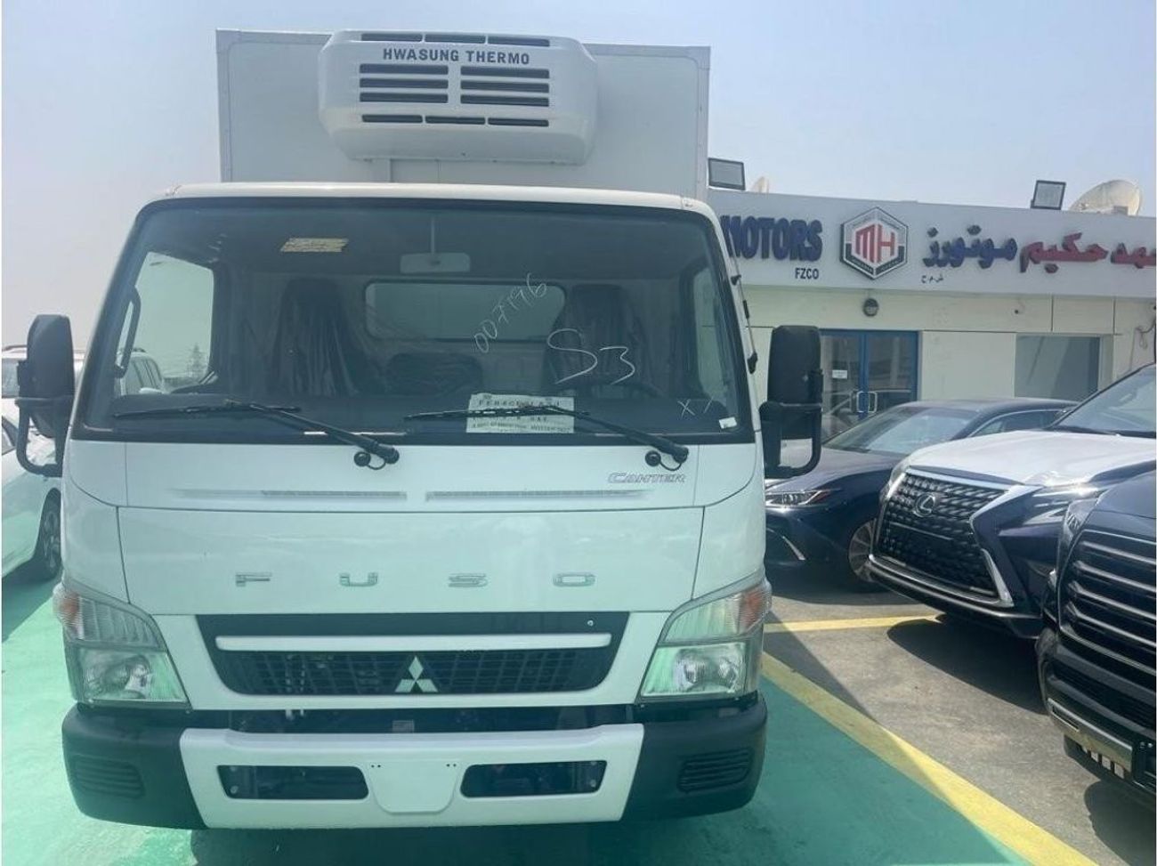 Mitsubishi Fuso Canter 2023 Mitsubishi Canter reefer truck 4.2L 4 Cylinders