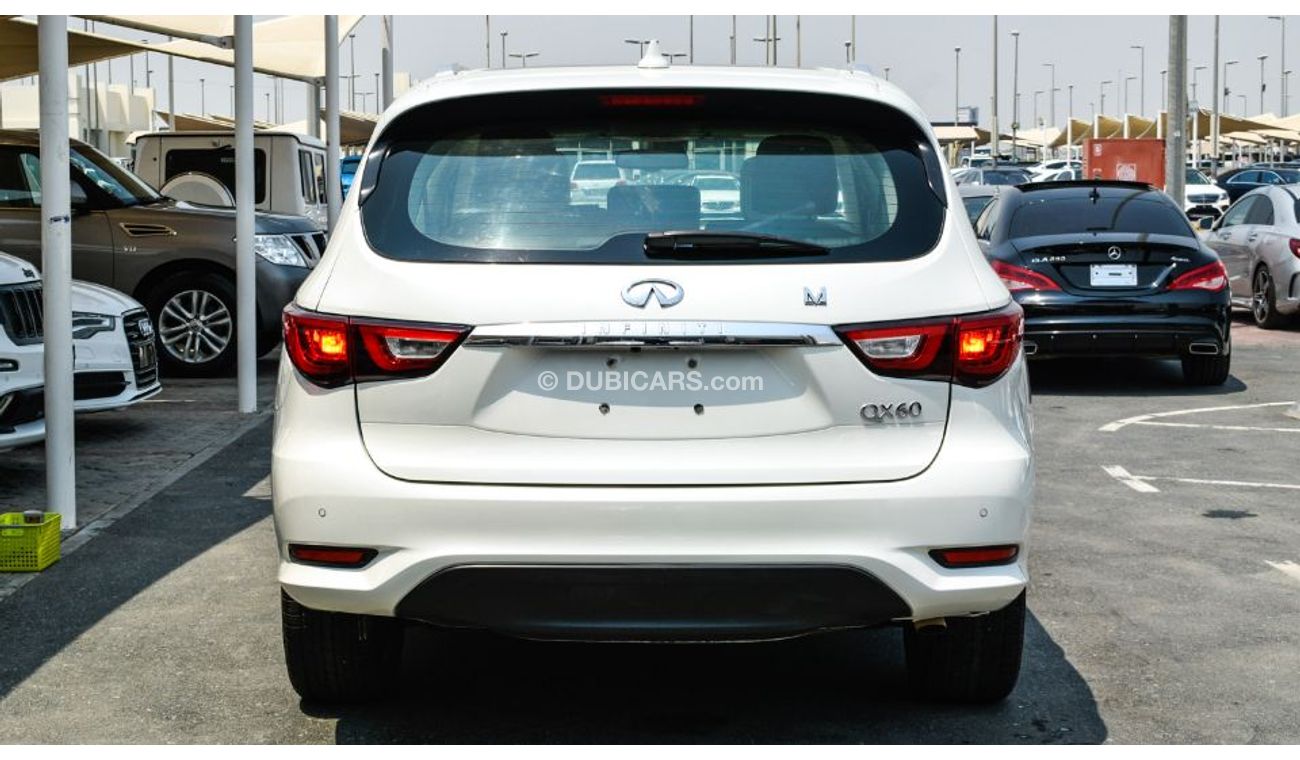 Infiniti QX60 Infiniti qx60 premium 2016 GCC Specefecation Very Clean Inside And Out Side Without Accedent