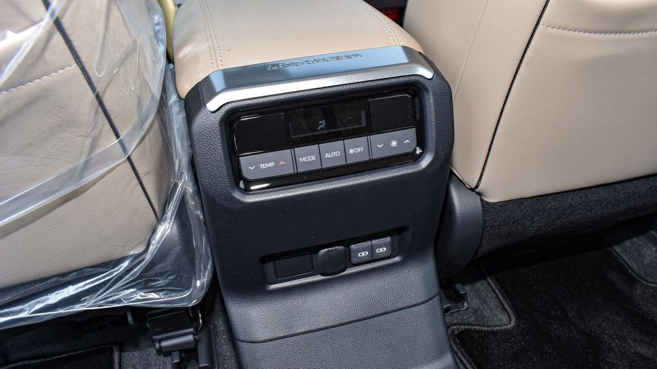 Toyota Prado 2.4L Turbo/ Al Futtaim waranty