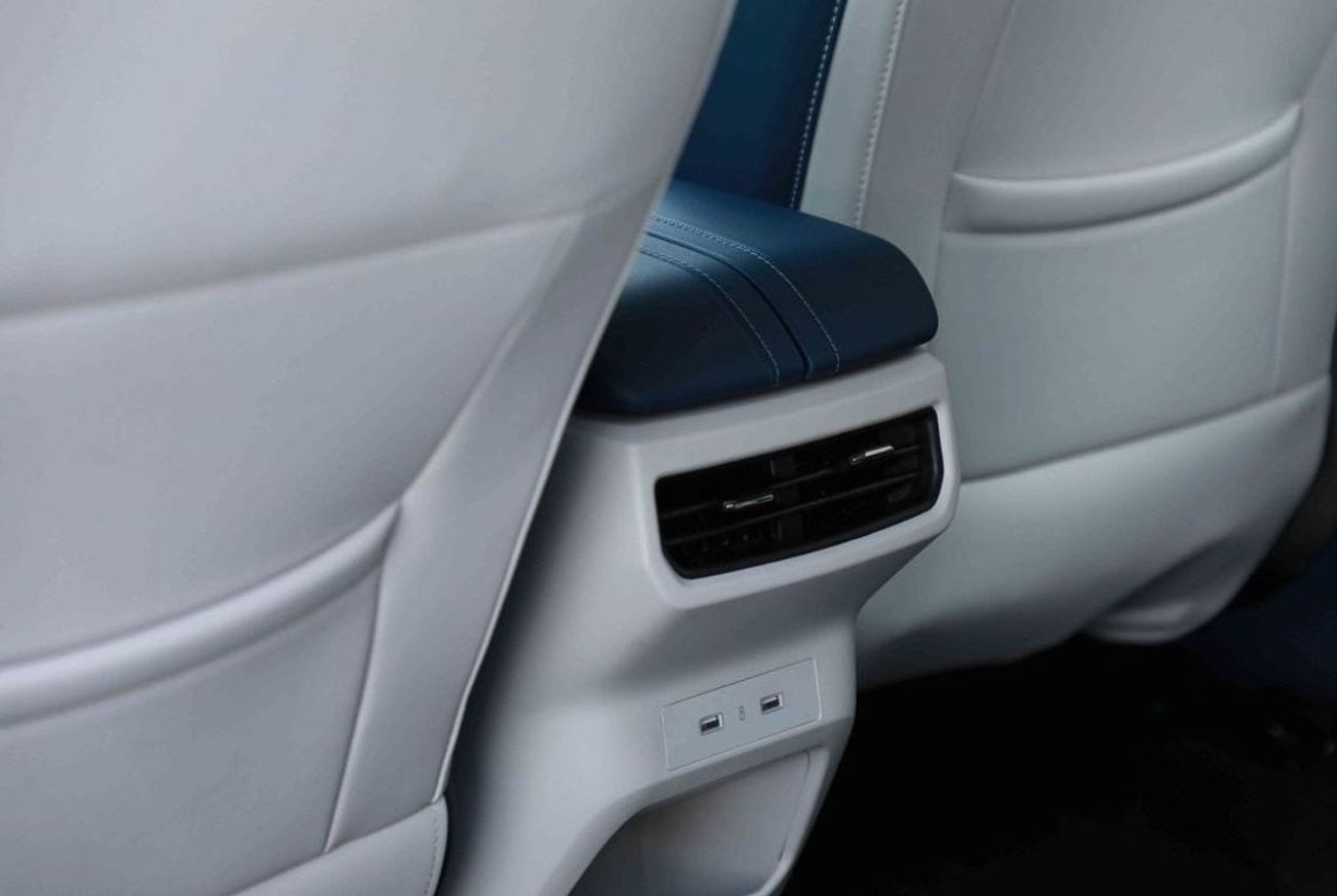 كايي X7 2025 KAIYI X7 1.6 FLAGSHIP - PURPLE inside WHITE | Export Price