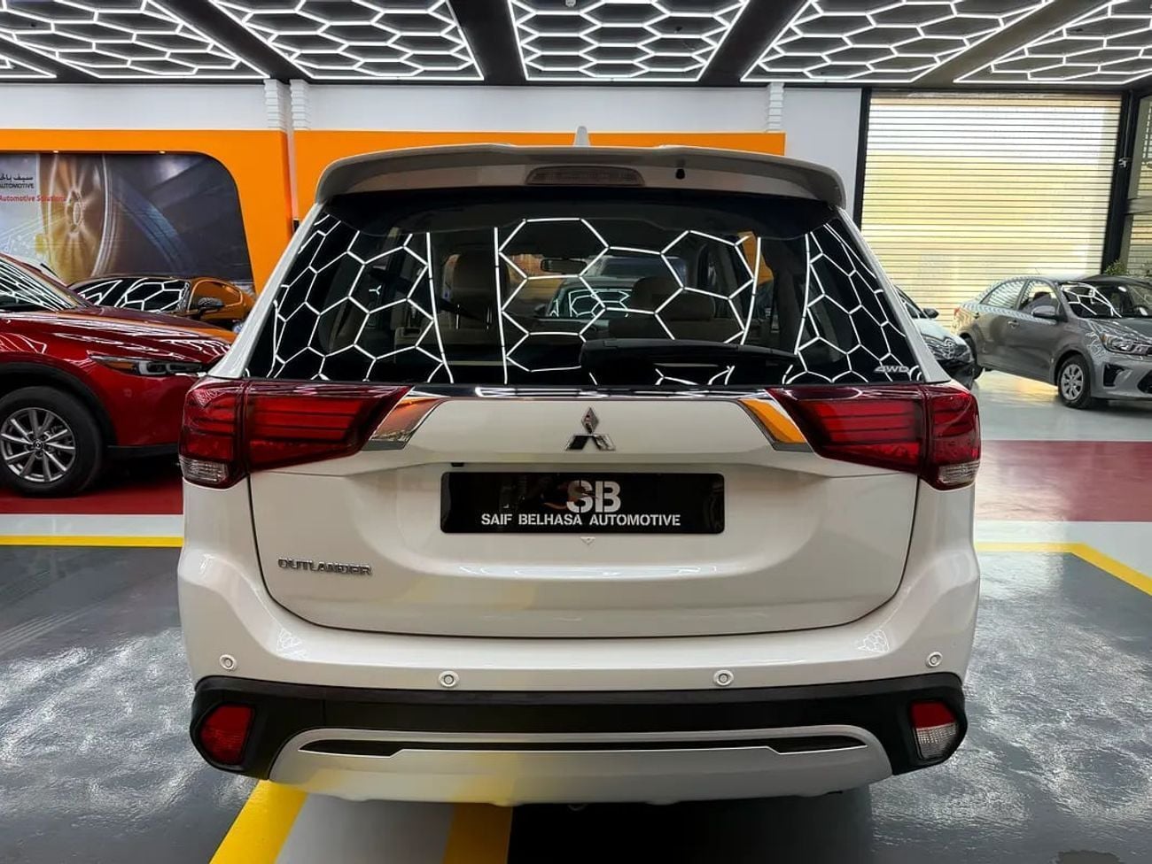Mitsubishi Outlander GLX 2.4L NO CONVENIENCE FEES | UNDER WARRANTY | 0% DOWN PAYMENT | CERTIFIED PRE-OWNED |