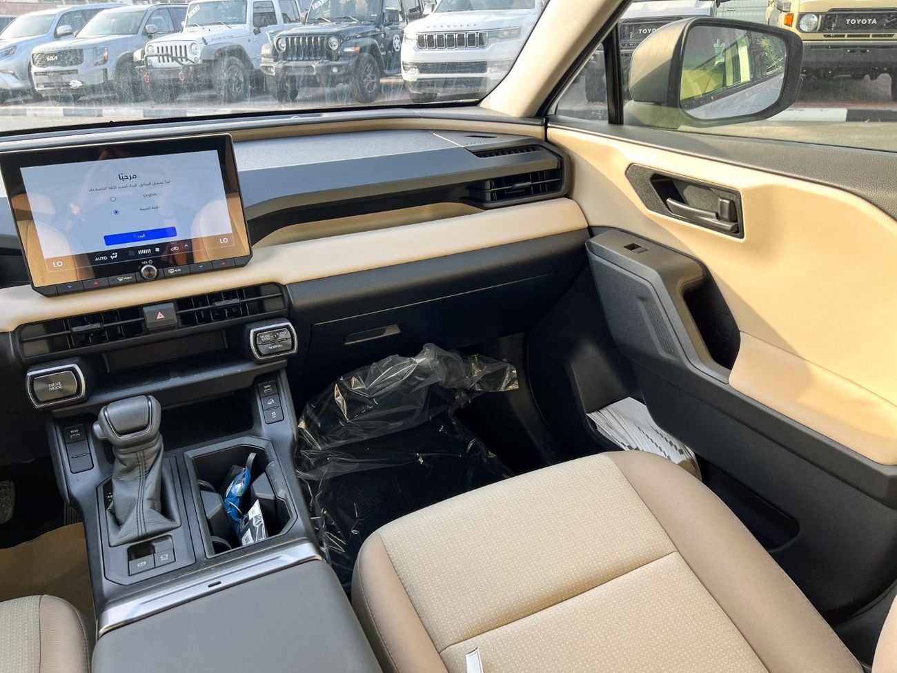 تويوتا راف ٤ EXPORT ONLY - TOYOTA RAV4 2.0L LE